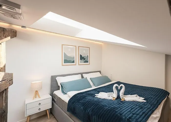 아파트 Loft Mit Kueche I Self Check-in I Parkplatz I Wifi I Crest Housing 파사우