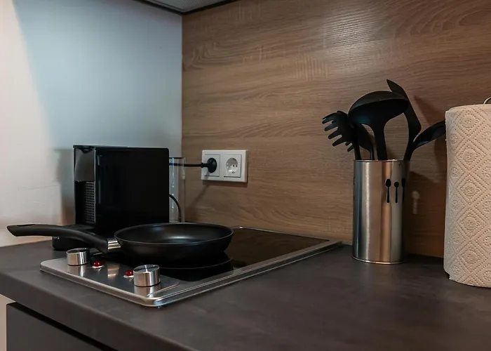 Loft Mit Kueche I Self Check-in I Parkplatz I Wifi I Crest Housing 公寓