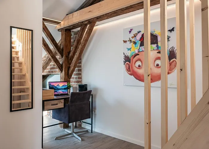 Loft Mit Kueche I Self Check-in I Parkplatz I Wifi I Crest Housing 아파트 *